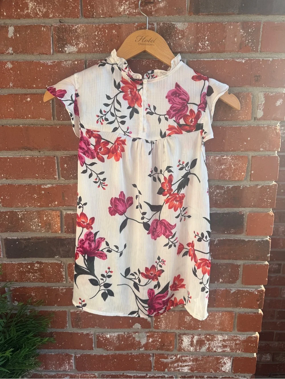 Old Navy Pink, Red and Green Floral Print Sleeveless Top